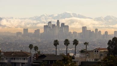 Los Angeles neighborhoods choked by pollution need California to extend clean transportation program